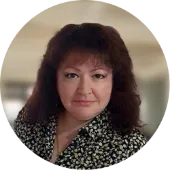 profilepic_round-2025 larysa lozinska