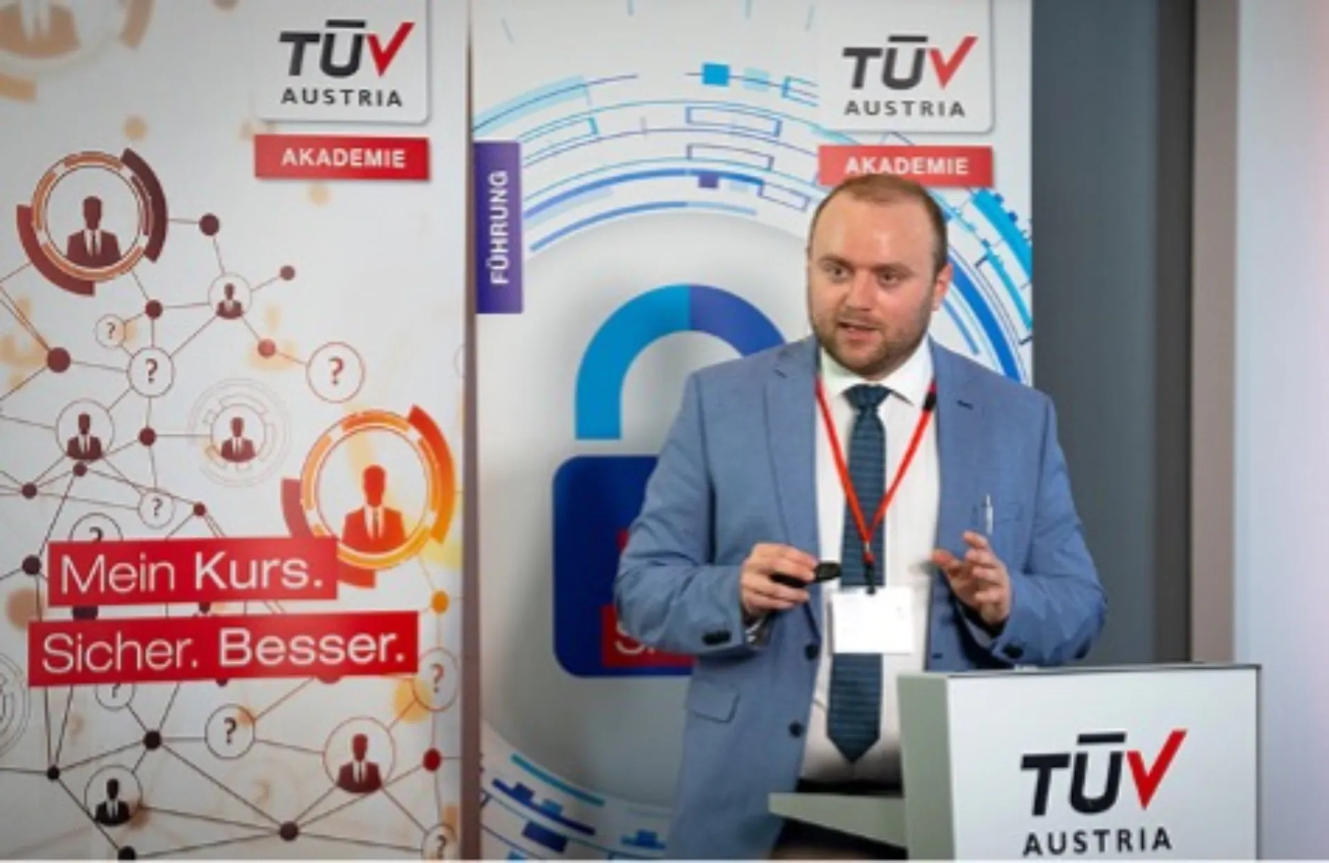 tuev_grueneis