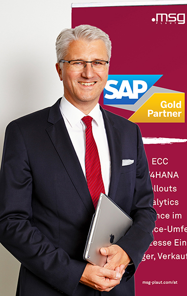 Georg Krause stehend sap gold